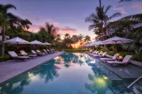 The Sandpiper - parking