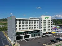 Holiday Inn & Suites PIGEON FORGE CONVENTION CENTER by IHG Hoteles en Pigeon Forge
