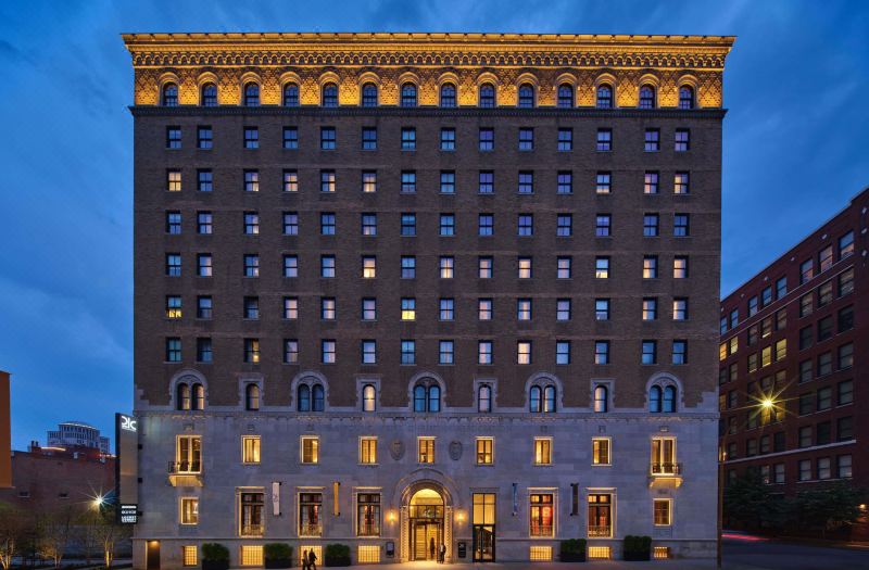 21C Museum Hotel St Louis