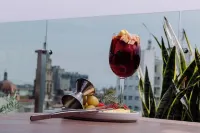Kasa Hotel & Suites - breakfast