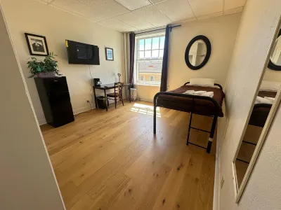 Downtown Berkeley YMCA Hotel and Residence Hotels in Southside