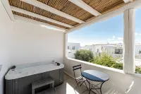 Majo Suites Hotel - Hot Tub