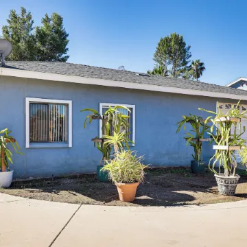 Hike, Sip & Explore: Couples Retreat in Fallbrook