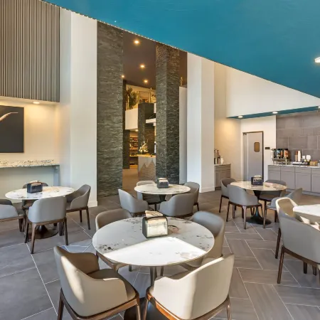 The Valor, Ascend Hotel Collection