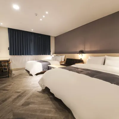 Sokcho Brooklyn Hotel Hotels near Sokcho Expo Tower