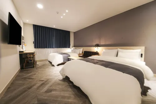Sokcho Brooklyn Hotel