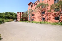 Dangjin Cubist Hotel