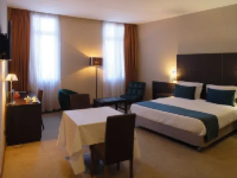 Tana-Boutique Hôtel โรงแรมใกล้Musee de l'Art et de l'Archeologie