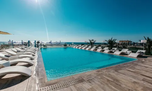 Hotel Opera Mamaia