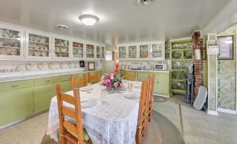 Hike & Fish: Rustic, Timeless Mckee Home w/ Yard