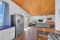 Starry Sky + Serene Setting: Rural New Mexico Gem - Apartments