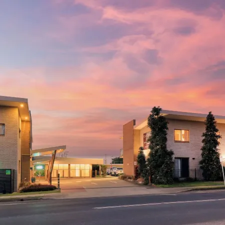 Club Maclean Motel