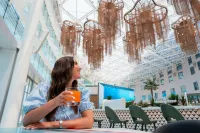 Gaylord Pacific Resort & Convention Center - Barer