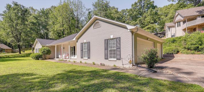 North Bentonville Vacation Rental Near Bike Trails Hotels in Benton County
