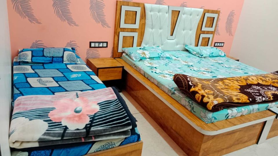 Hotel Radhe Krishna