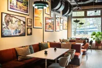 Me and All Hotel Berlin East Side, by Hyatt