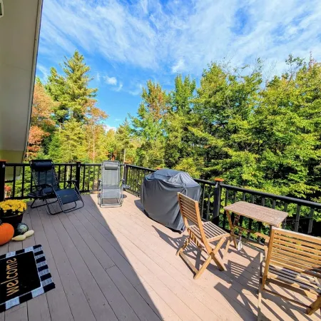 Bright Alpine Suite Near Sugarbush & MAD River Glen • Walk to Blueberry Lake