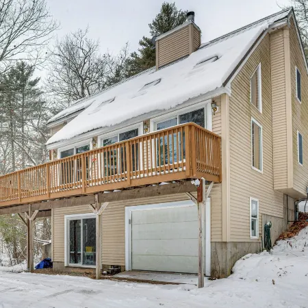 Waterfront Wakefield Retreat w/ Floating Dock