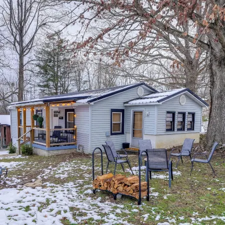 Walk to Dtwn Fayetteville: Family Home w/ Fire Pit
