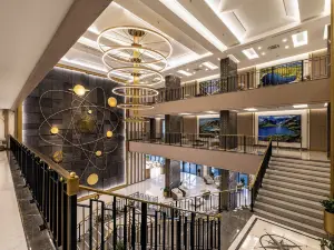 East Plaza Hotel