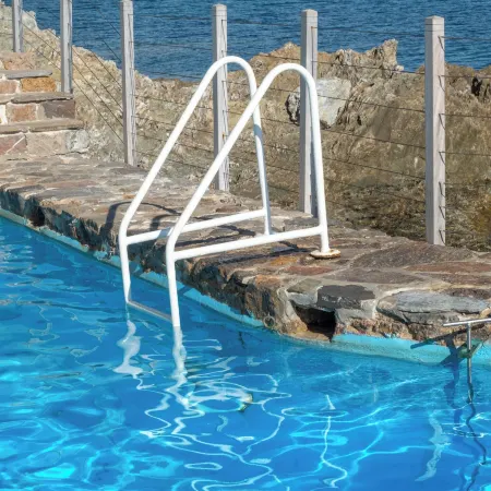 Hôtel le Provençal renové en 2025 - Bord de Mer