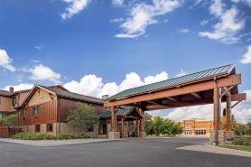 Best Western Plus Kelly Inn  Suites