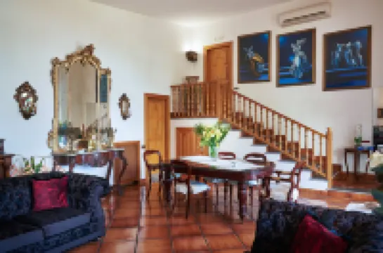 法瓦拉別墅迷人奢華度假屋帶私人泳池