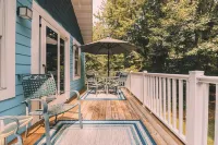 New, pet friendly home, only a 2 minute drive to Lake Mich. with beach access