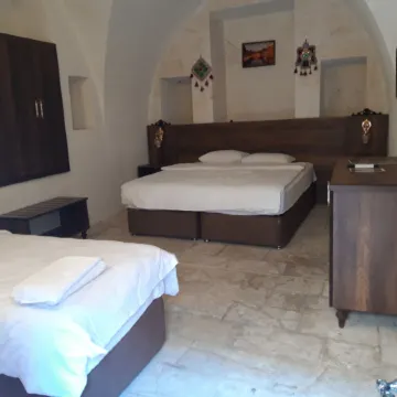 Lariva konakları