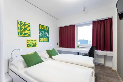 Sleeep Hotel Wiener Neudorf - 3 ดาว