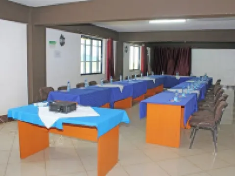 Meru Paramount Hotel Hotels in Meru