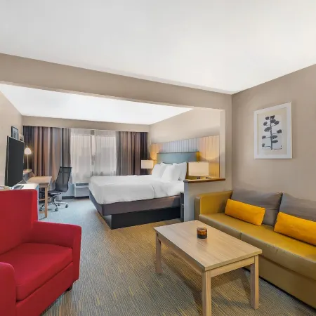 Country Inn & Suites by Radisson, Fairview Heights, IL