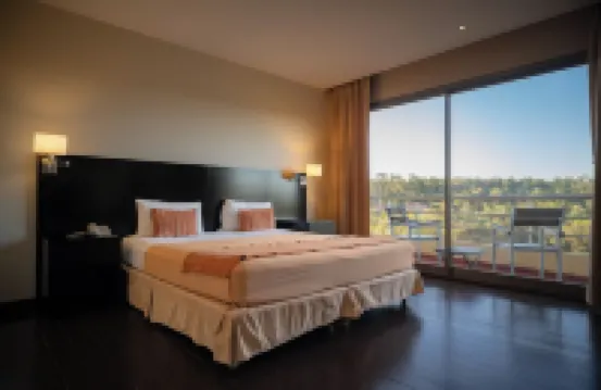 Grand Crucero Hotel