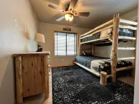 Fox's Den Fence Lake Home - Private with Lake View - Boutique