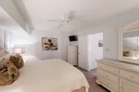 2-story Condo With On-site Pool, Private Patio, & W/D - Near Beach/golf - balcony