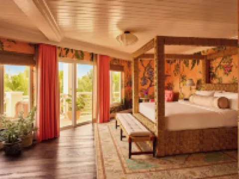 Coral Sands Hotel Hotels in Dunmore Town