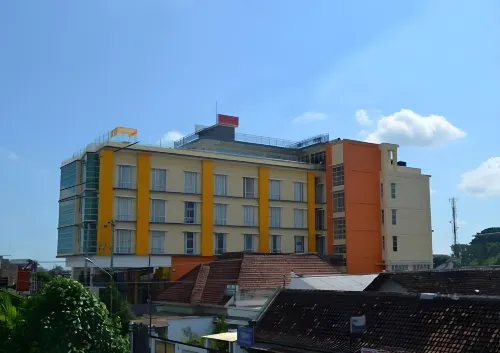 EDU HOTEL MALIOBORO - 2 estrellas