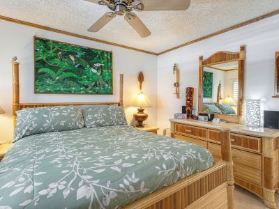 Condo w/ Private Lanai, Ocean View & On-site Pool!