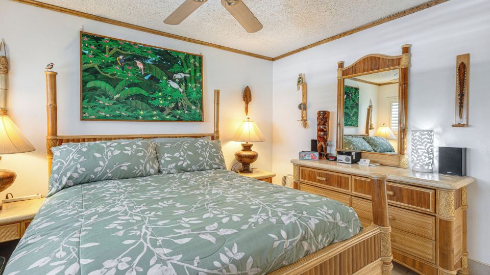 Condo w/ Private Lanai, Ocean View & On-site Pool!