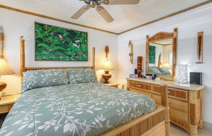 คอนโดพร้อม Lanai ส่วนตัว, วิวทะเลและสระว่ายน้ำในเว็บไซต์!