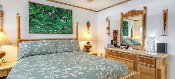 Condo w/ Private Lanai, Ocean View & On-site Pool! Hotels in Kihei