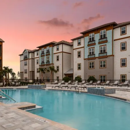 Landing Apartments Near South Apopka, FL