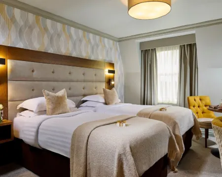 Bridge House Hotel, Leisure Club & Spa Hoteles en Condado de Offaly