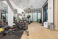 Little Italy Inn - Limited Service Apart Hotel