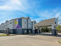 Microtel Inn & Suites by Wyndham Stillwater Hotels in Payne County