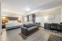 Hotel Montreal Metropolitan, an Ascend Collection Hotel - Gym