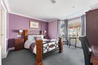 Dovedale Hotel and Restaurant