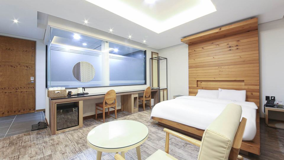 Jeongeup Labe Hotel