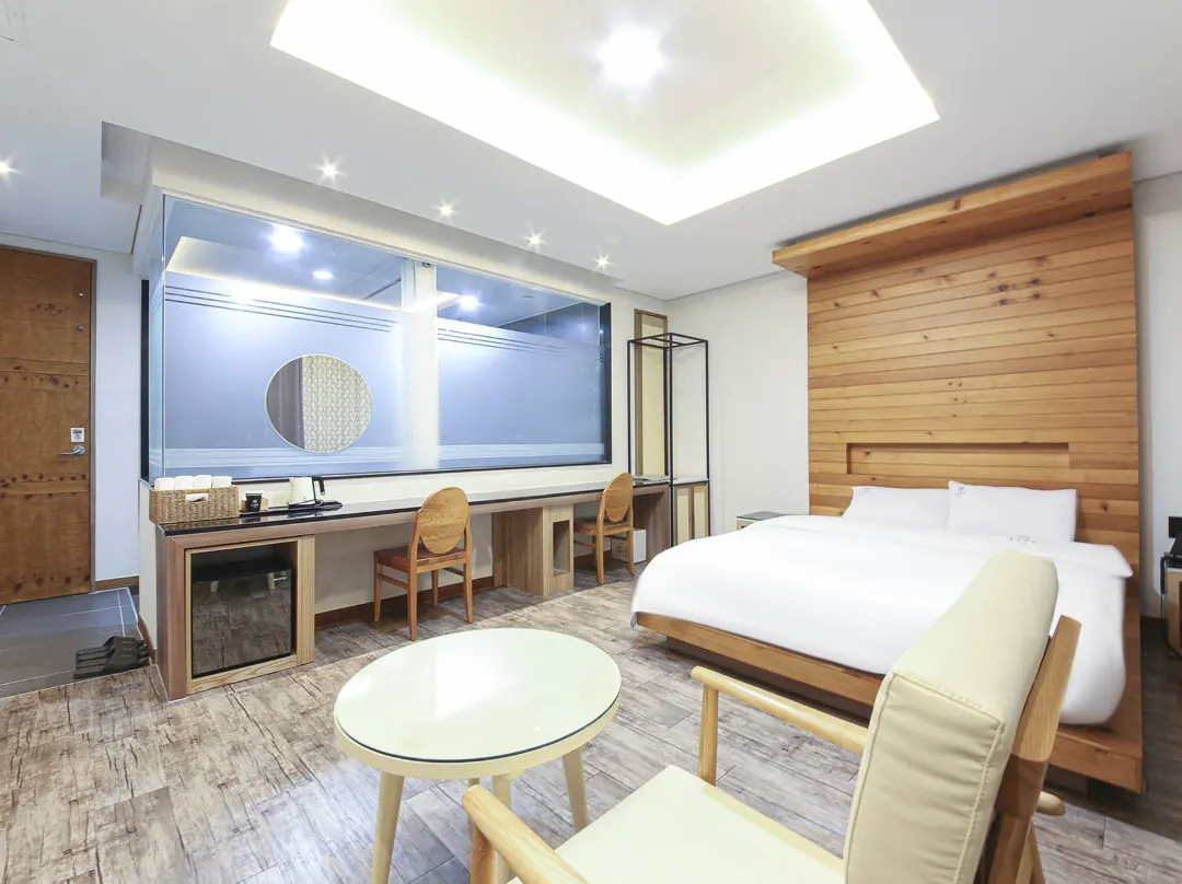 Jeongeup Labe Hotel - 정읍시