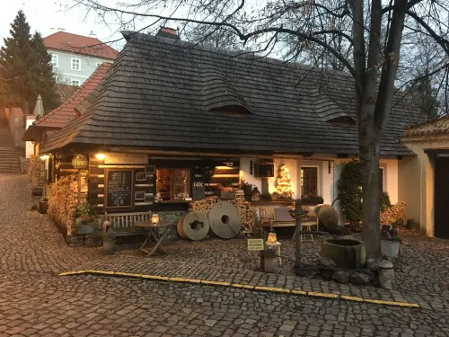 Romantik Hotel U Raka
